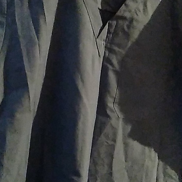 Medical scrubs - Picture 3 of 5